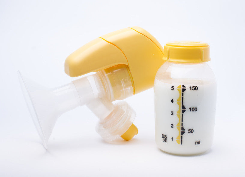 Health Insurance Provides Free Breast Pumps to Expecting and Nursing Moms